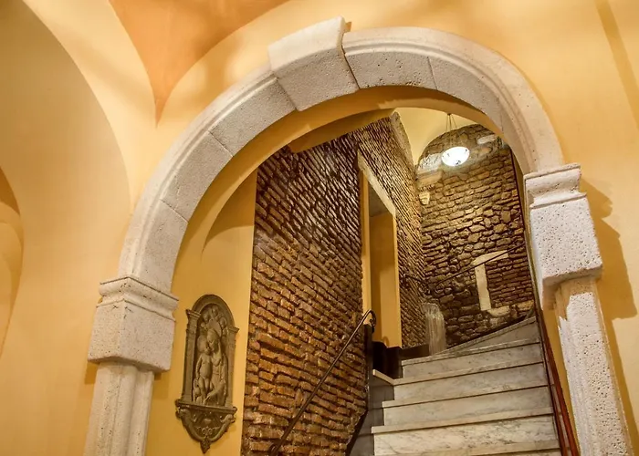 Boutique Campo De' Fiori Otel 3*